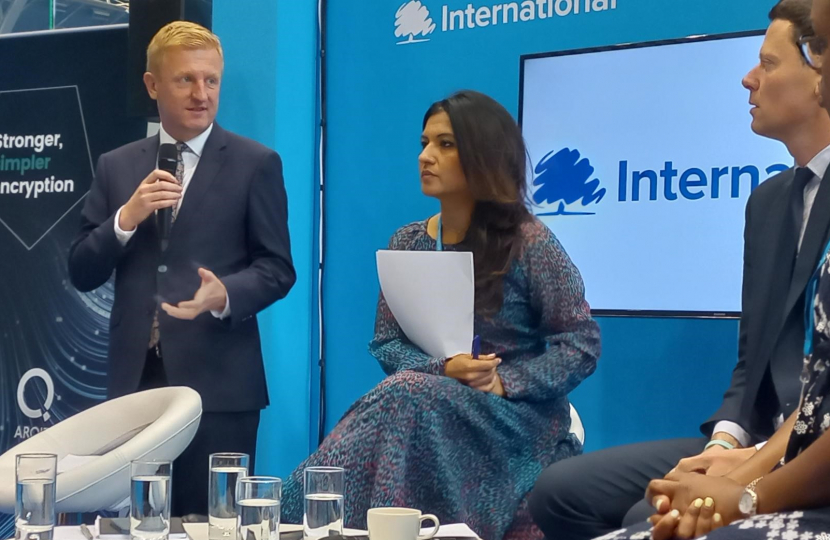 Meenal at an event with Deputy Prime Minister Oliver Dowden